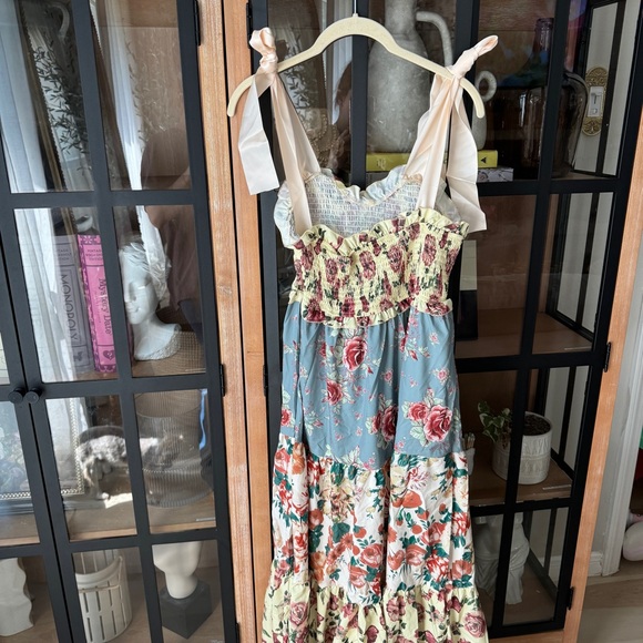Amazon maxi dress Free People Bluebell tiered smocked dress warm flowered combo - Picture 3 of 6